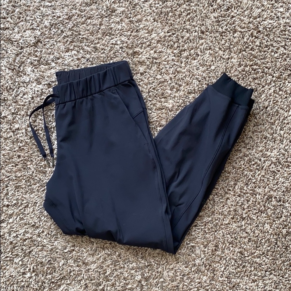 COPY - Lulu lemon joggers